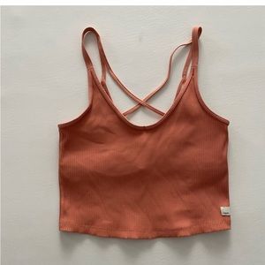 Vuori Women’s L Ribbed Crop Tank Top